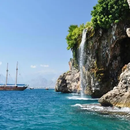 Antalya Familie Pool With Waterslide بيليك